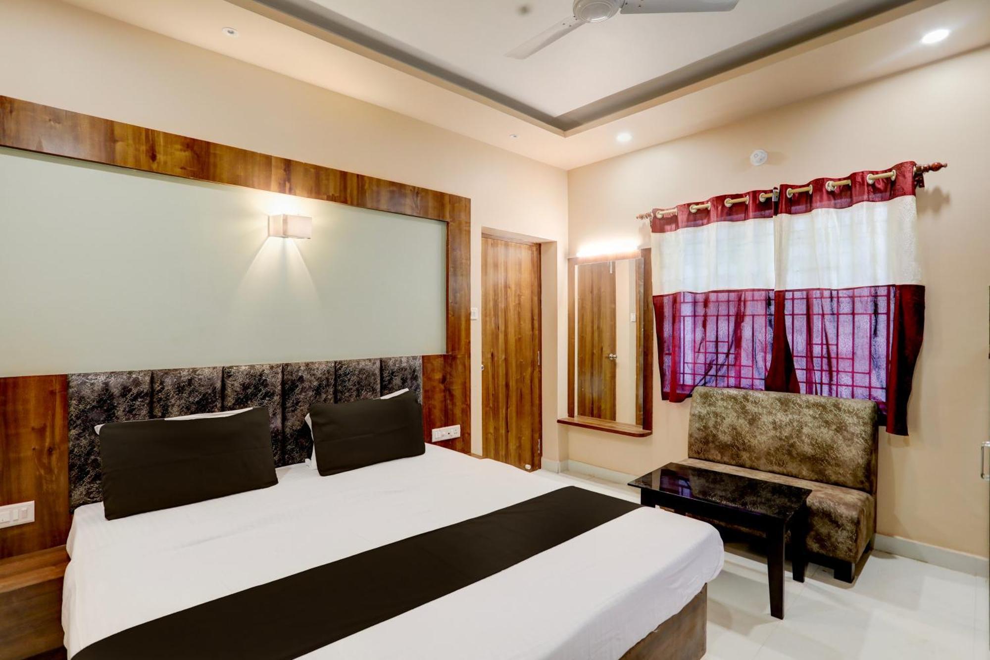 Hotel O Ruby House Puri Exterior photo