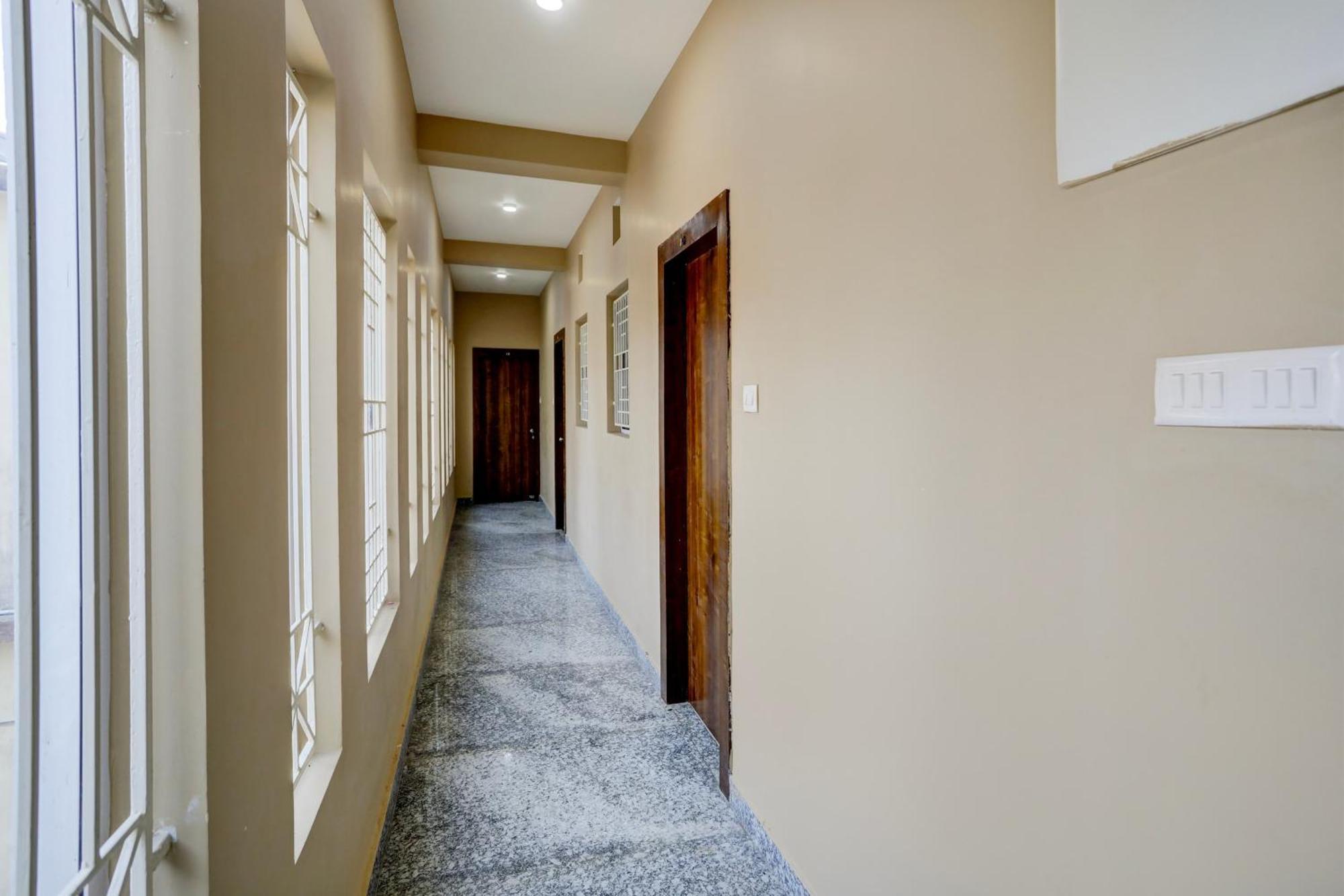 Hotel O Ruby House Puri Exterior photo