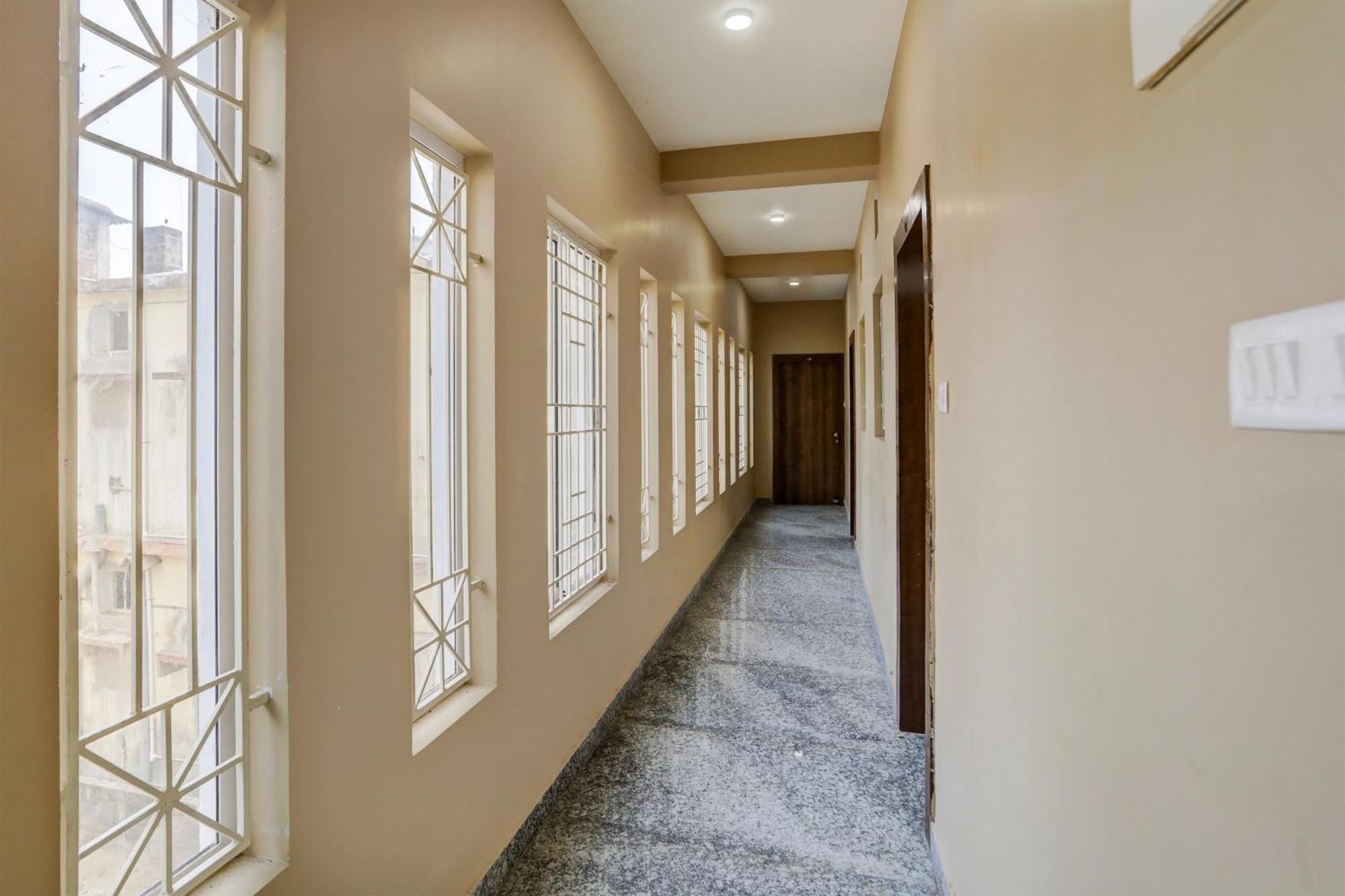 Hotel O Ruby House Puri Exterior photo